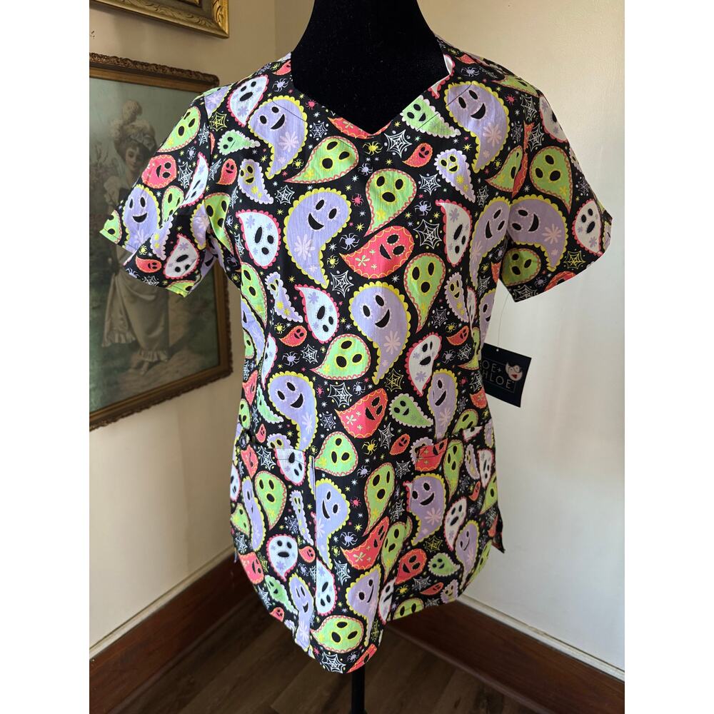 NWT Zoe + Chloe Halloween Ghost Scrub Top XS Black V-Neck 100 Percent Cotton